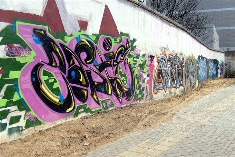 Tag public.